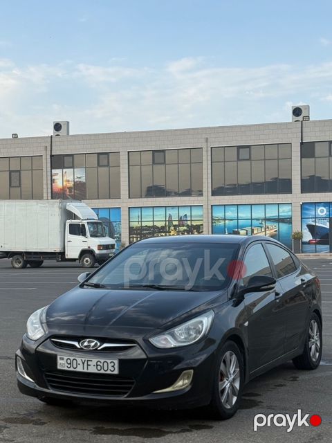 Hyundai Accent, 2012 il