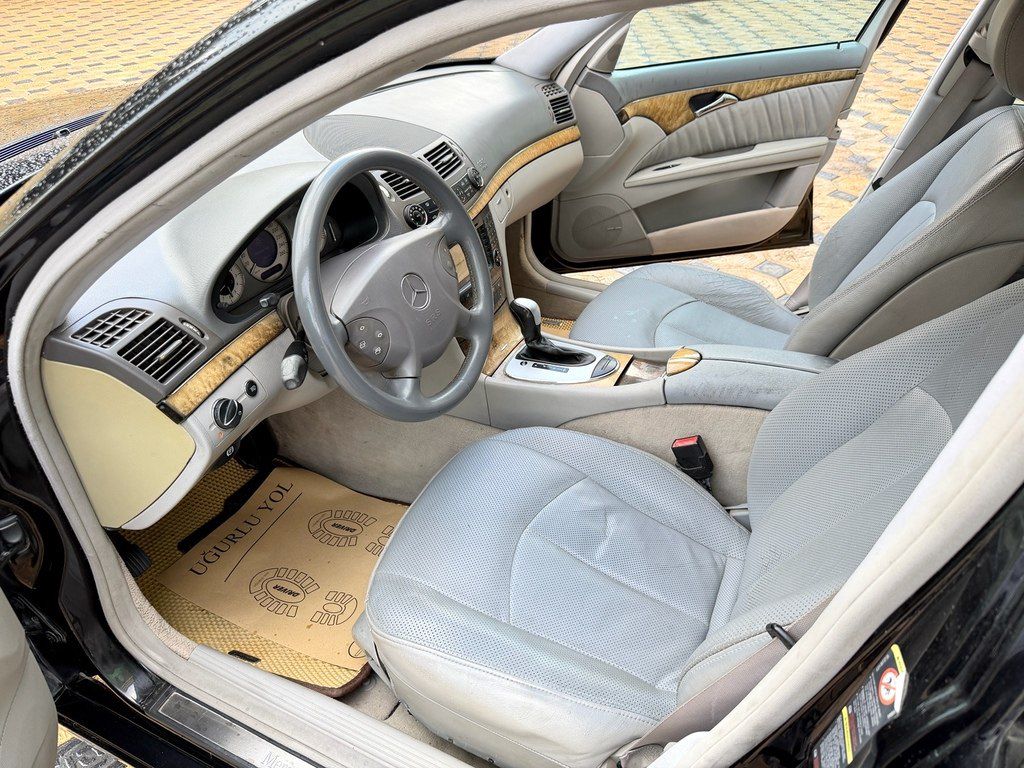 Mercedes E 350, 3.5 L, 2005 il, 315 000 km — Avtomobillər, Gəncə (12)