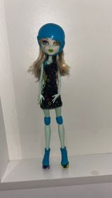 Monster High Skultimate Roller Maze Frankıe Steın — fidan