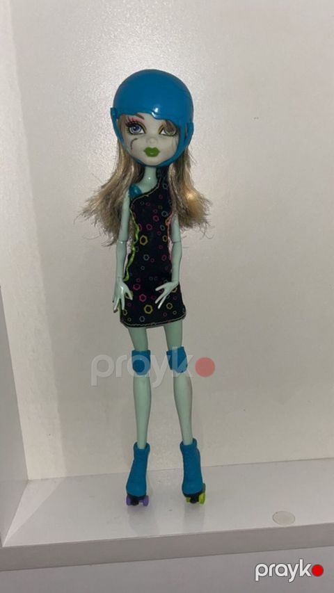 Monster High Skultimate Roller Maze Frankıe Steın — Bakı