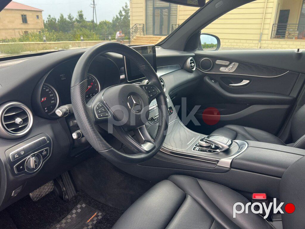 Mercedes GLC 300 4MATIC Coupe, 2.0 L, 2019 il, 76 000 km — Avtomobillər, Göyçay (9)
