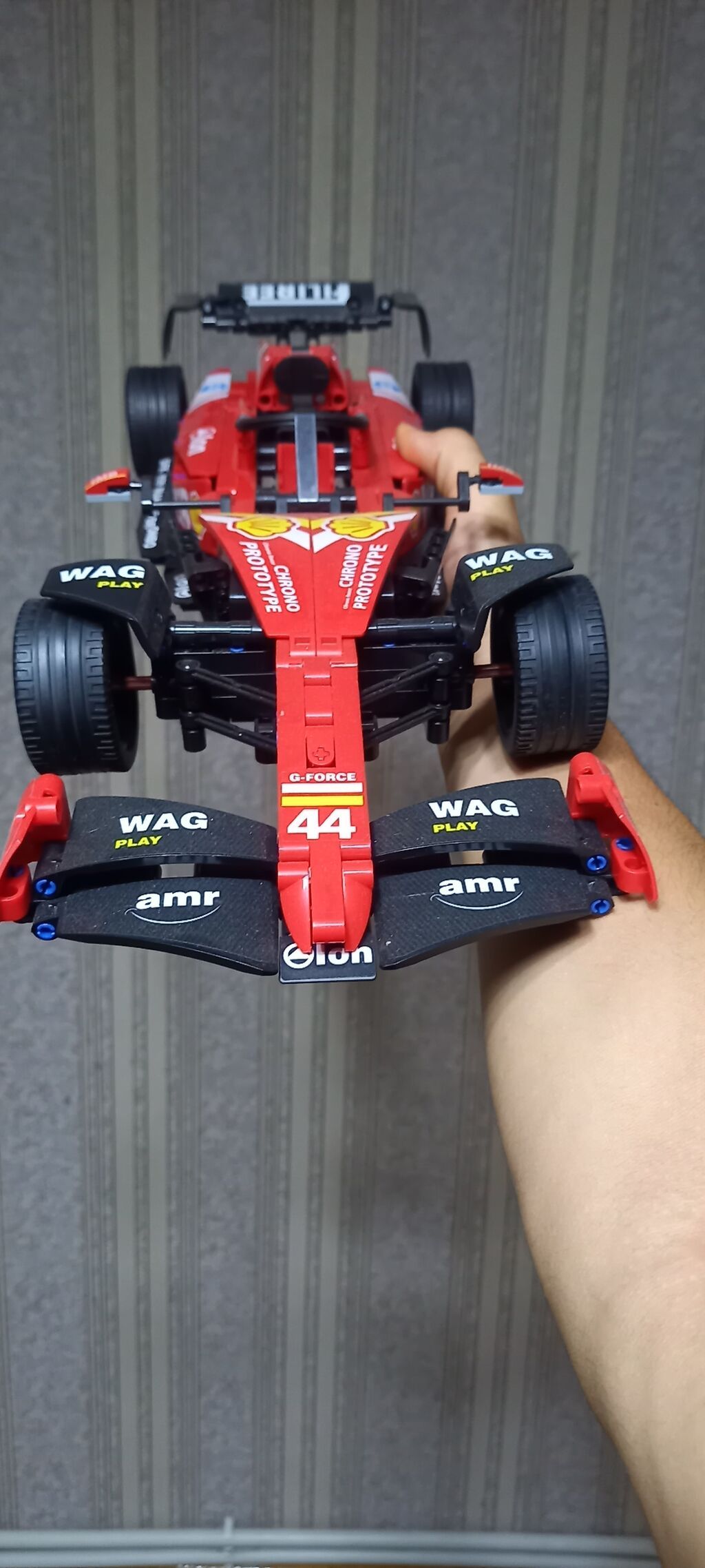 Qırmızı Formula 1 tərzində konstruktor avtomobil modeli - Detallı — Konstruktorlar, Bakı (2)