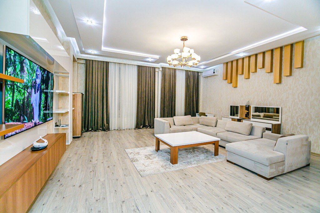 İcarəyə verilir 3 otaqlı yeni tikili 132 m² — Mənzil, Bakı (9)