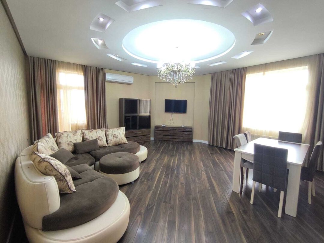 Satılır 4 otaqlı yeni tikili 161 m² — Mənzil, Bakı (8)