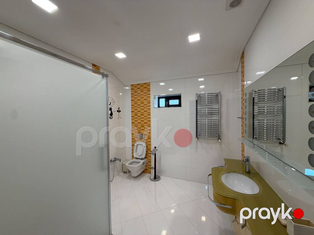 İcarəyə verilir 5 otaqlı həyət evi/bağ evi 250 m² — Ev, villa, Bakı (10)