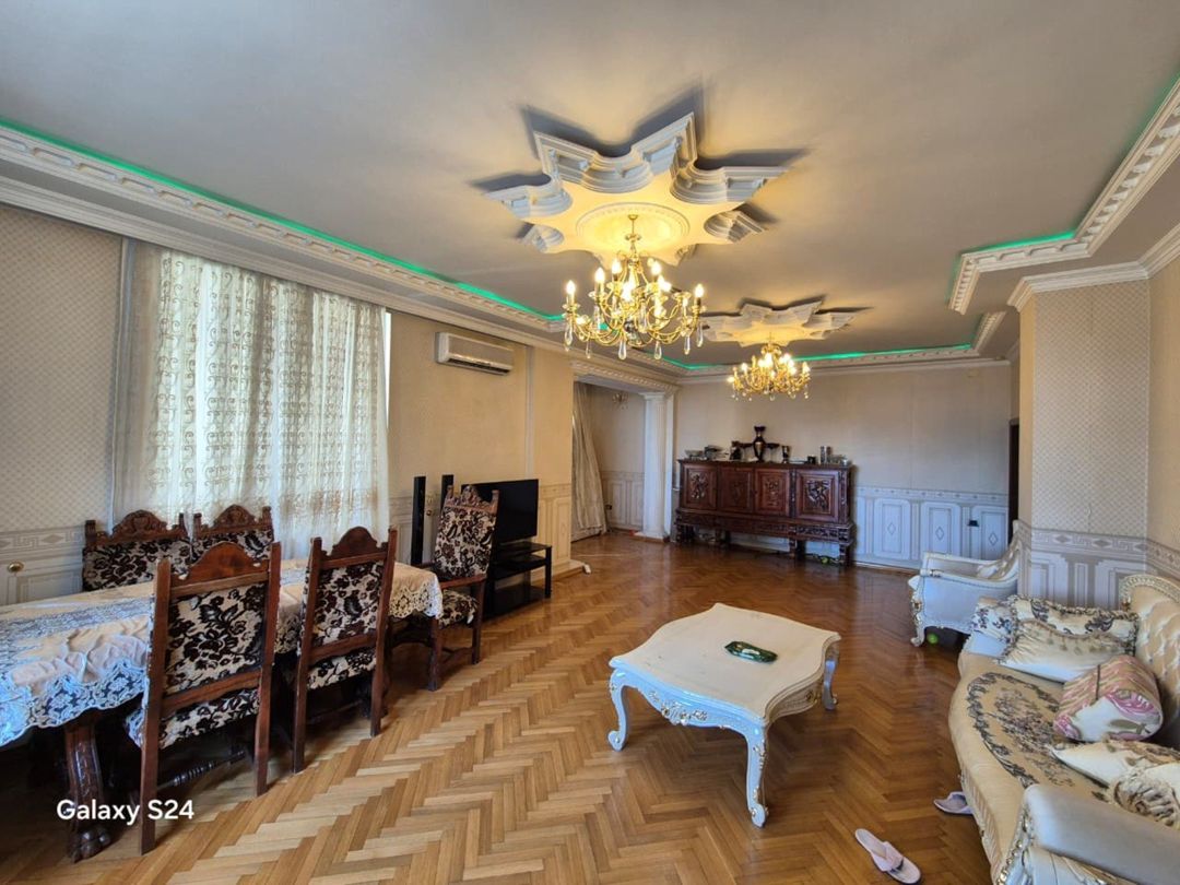Satılır 4 otaqlı yeni tikili 167 m² — Mənzil, Bakı (2)