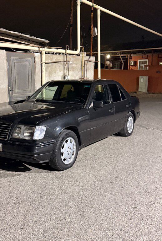 Mercedes 220 E, 2.2 L, 1993 il, 398 000 km — Avtomobillər, Bakı (2)