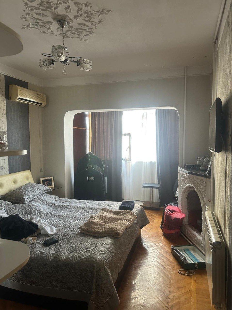 Satılır 5 otaqlı köhnə tikili 110 m² — Mənzil, Bakı (4)