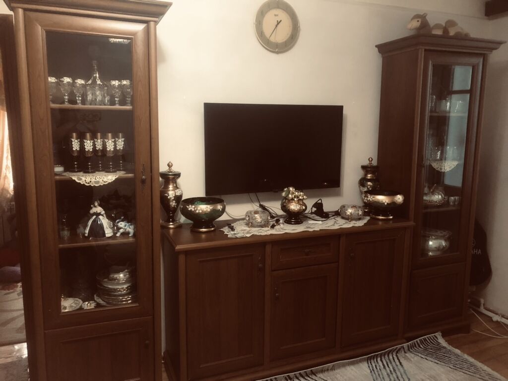 Klassik üslubda qonaq otağı üçün mebel dəsti - Material: ağac — Mebel, Bakı