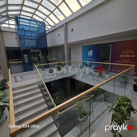 İcarəyə verilir 5 otaqlı ofis 165 m²