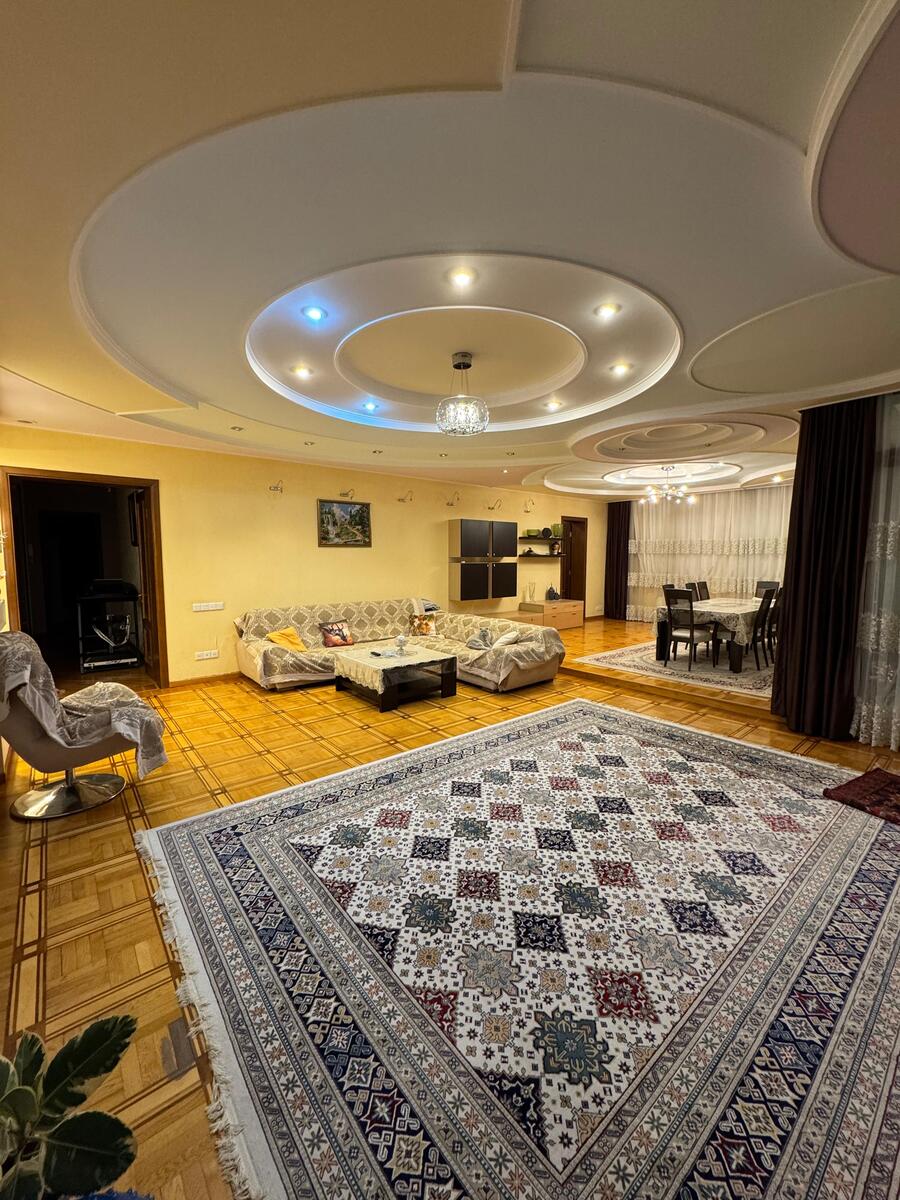 Satılır 5 otaqlı yeni tikili 245 m² — Mənzil, Bakı (3)