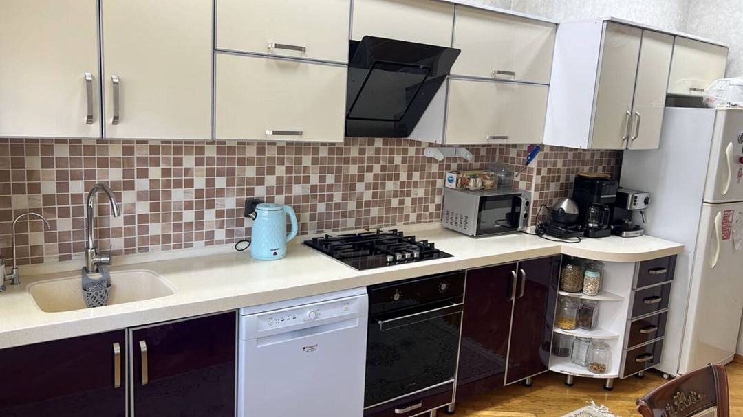 İcarəyə verilir 3 otaqlı yeni tikili 150 m² — Mənzil, Bakı (8)