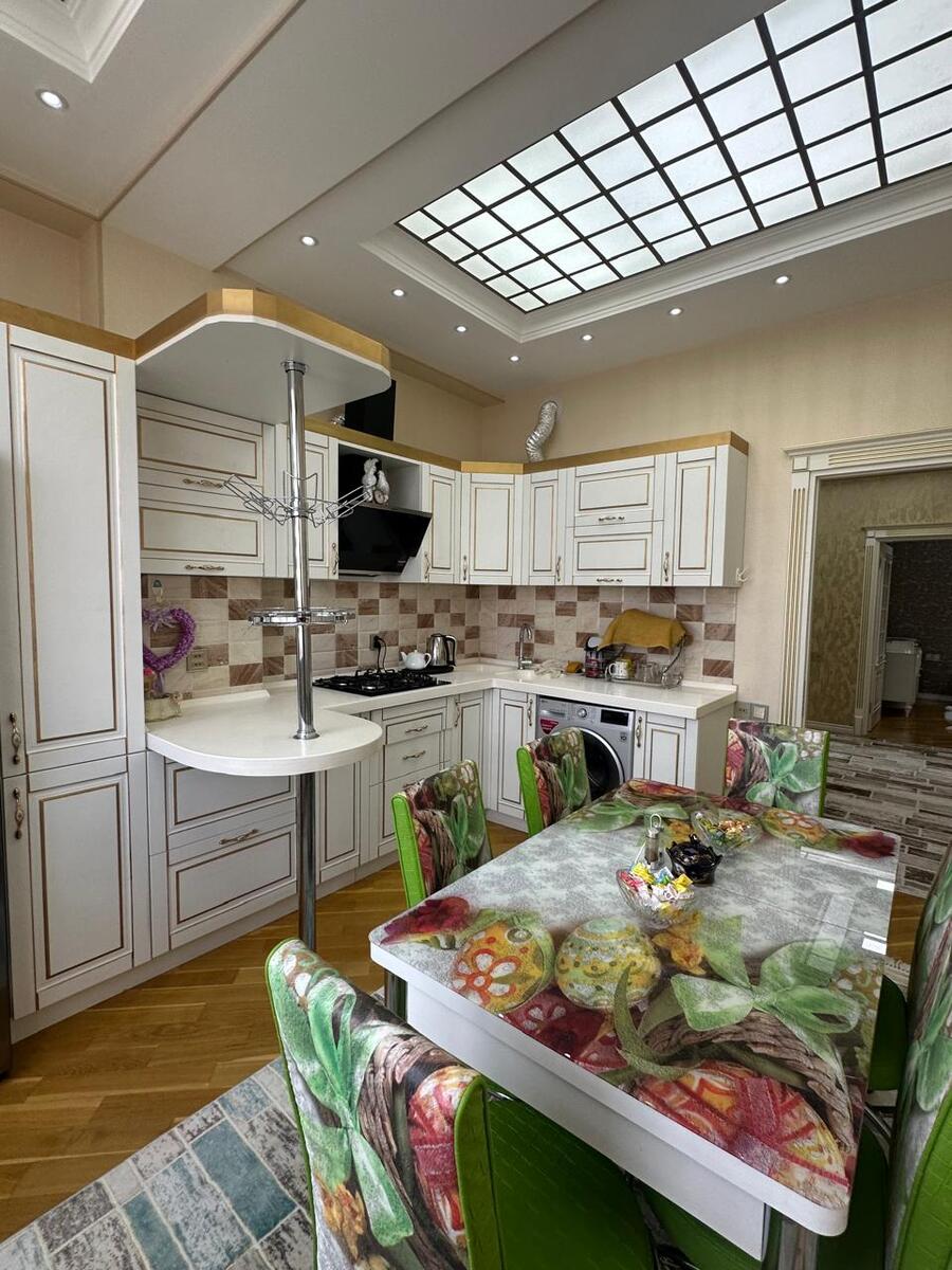 Satılır 4 otaqlı yeni tikili 130 m² — Mənzil, Bakı (7)