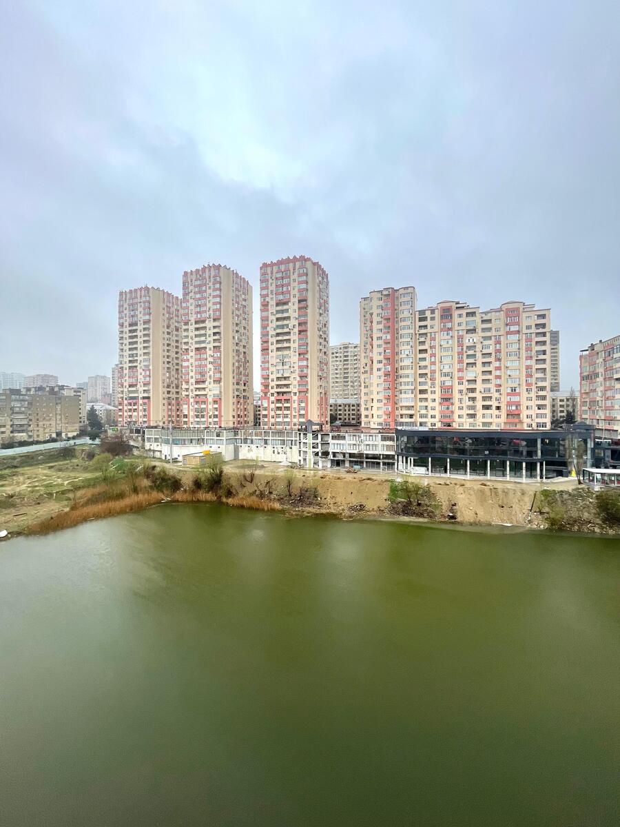 Satılır 6 otaqlı yeni tikili 220 m² — Mənzil, Bakı (7)