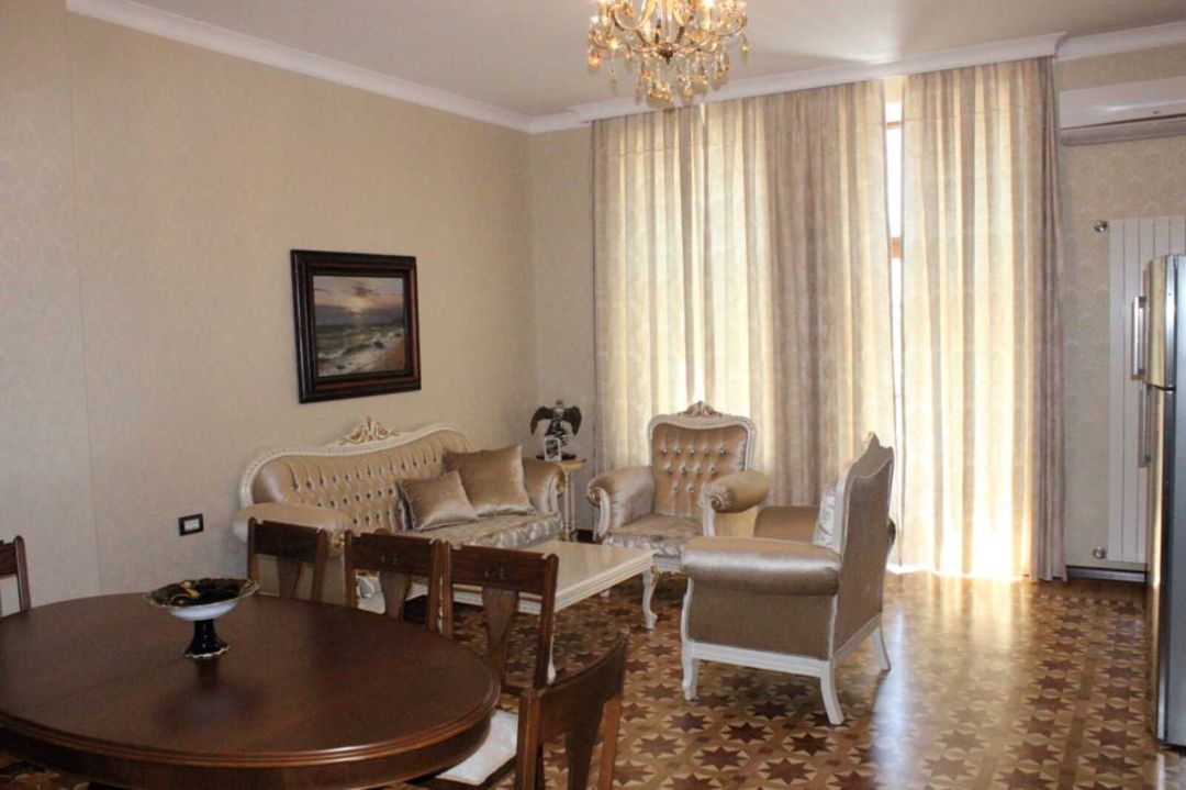 İcarəyə verilir 2 otaqlı köhnə tikili 100 m² — Mənzil, Bakı (2)