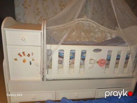 Oğlan və qız üçün, İşlənmiş, Dördbucaq, Beşik, Matras ilə, Yellənmə mexanizmi ilə — Lənkəran