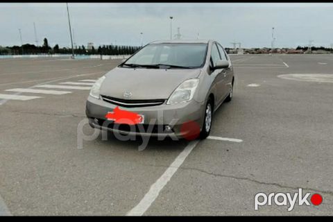 Toyota Prius, 1.5 L, 1.3 kWh, 2007 il, 389 000 km