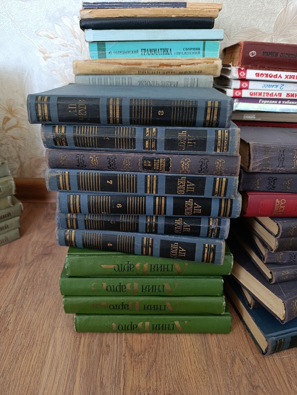 Klassik ədəbiyyat və ensiklopediyalar toplusu - Fyodor Dostoyevskinin — Kitablar və jurnallar, Digah (2)