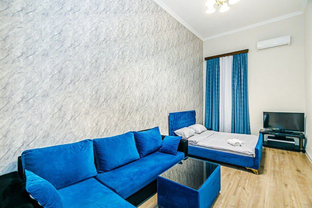 İcarəyə verilir 1 otaqlı köhnə tikili 42 m² — Mənzil, Bakı