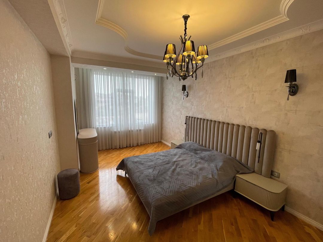 İcarəyə verilir 3 otaqlı yeni tikili 145 m² — Mənzil, Bakı (7)