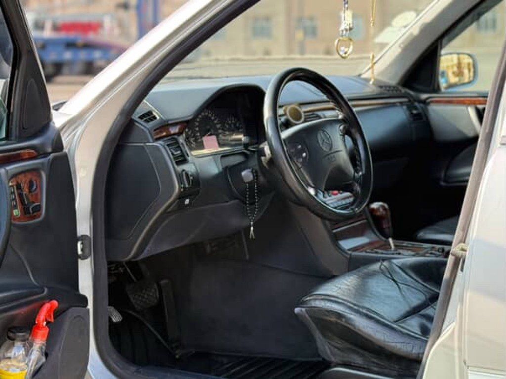 Mercedes E 320, 3.2 L, 2000 il, 396 580 km — Avtomobillər, Naxçıvan (7)
