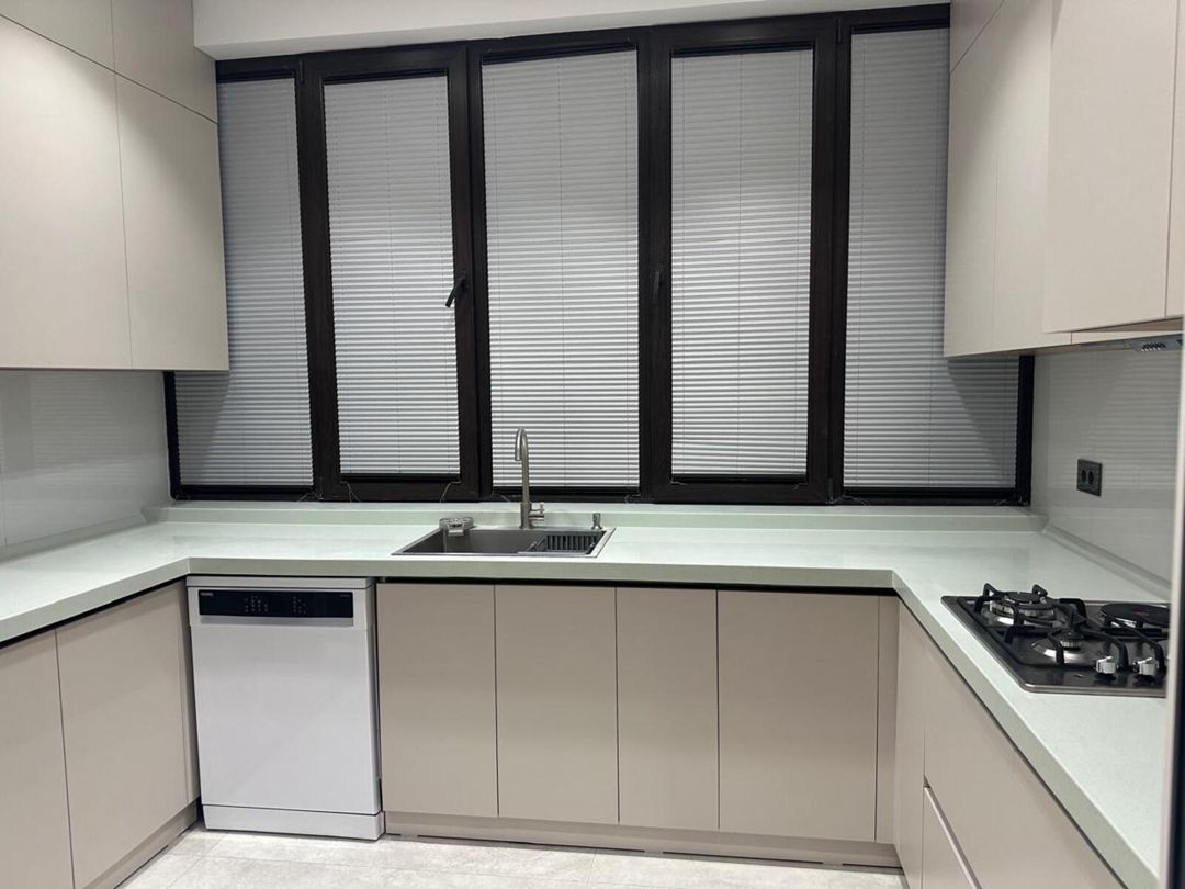 İcarəyə verilir 2 otaqlı yeni tikili 75 m² — Mənzil, Bakı (7)