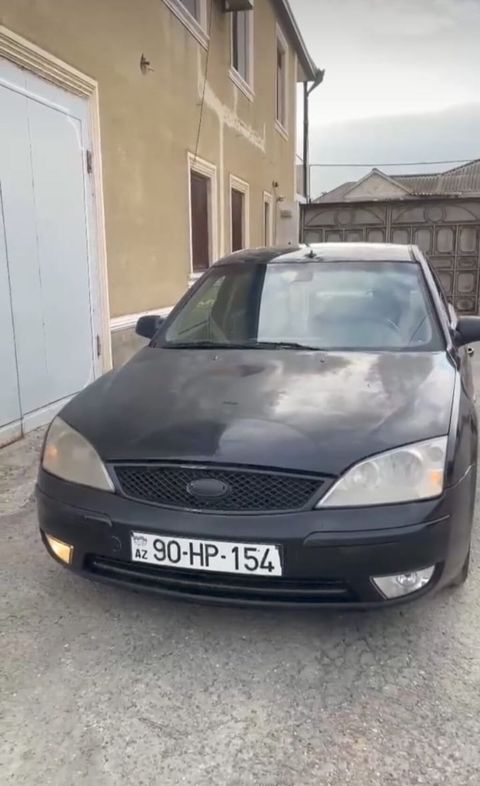 Ford Mondeo: 2 l 2005 il 320000 km Sedan — Qobustan