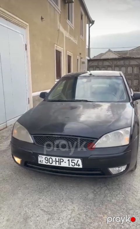 Ford Mondeo: 2 l 2005 il 320000 km Sedan