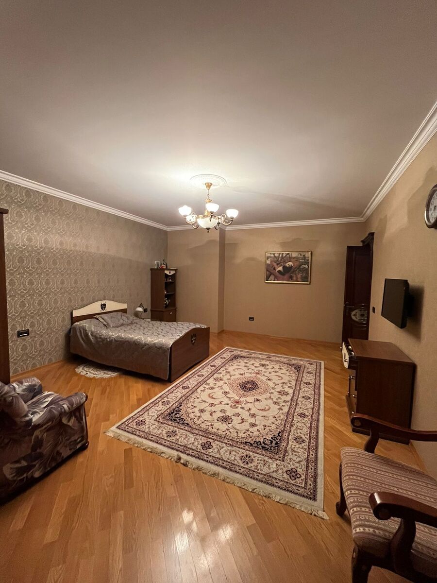Satılır 4 otaqlı yeni tikili 215 m² — Mənzil, Bakı (10)