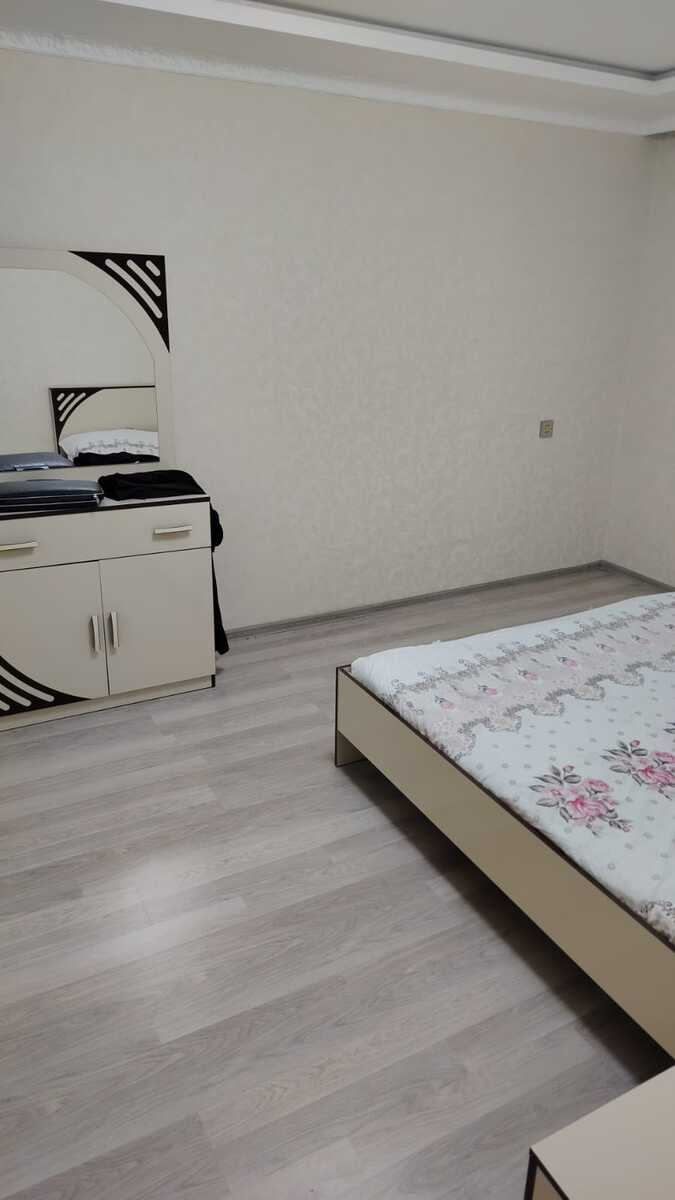 İcarəyə verilir 3 otaqlı köhnə tikili 80 m² — Mənzil, Bakı (2)