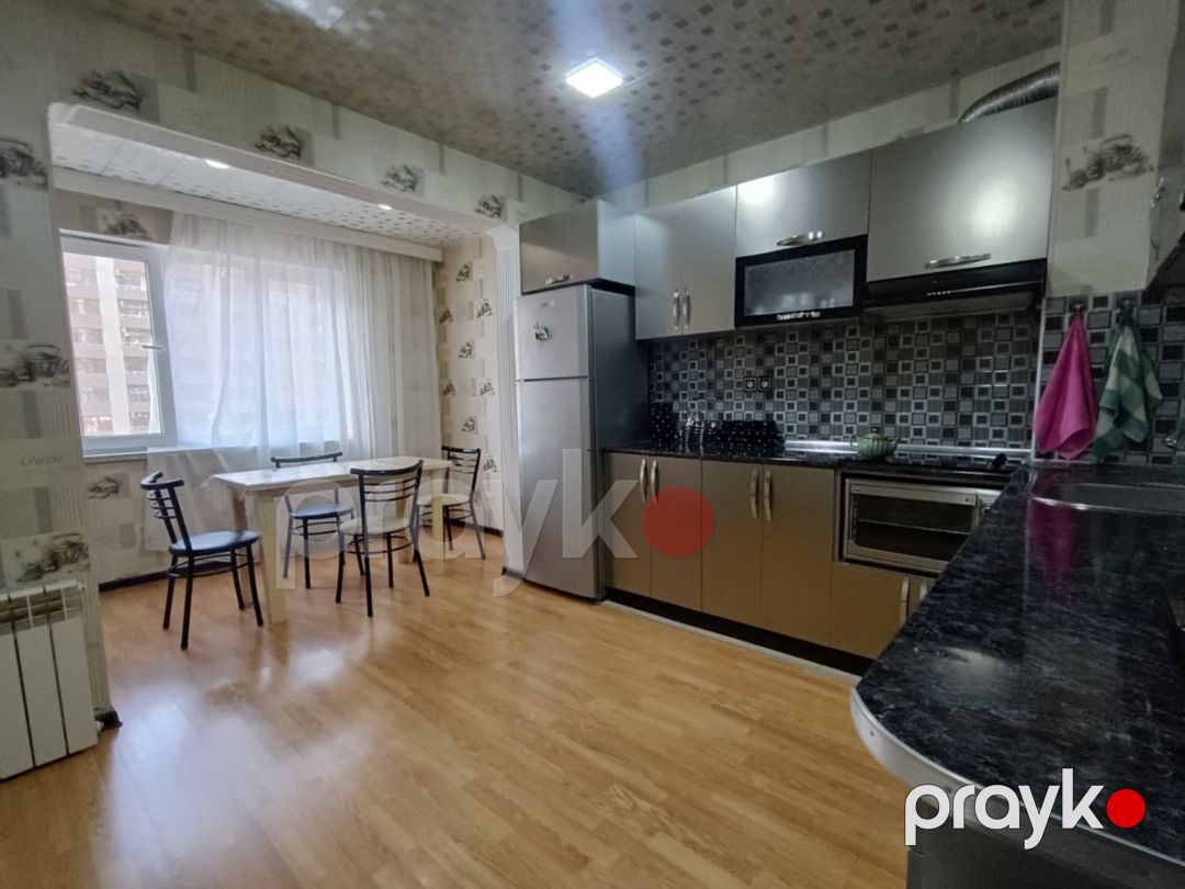 Satılır 2 otaqlı köhnə tikili 68 m² — Mənzil, Bakı (5)