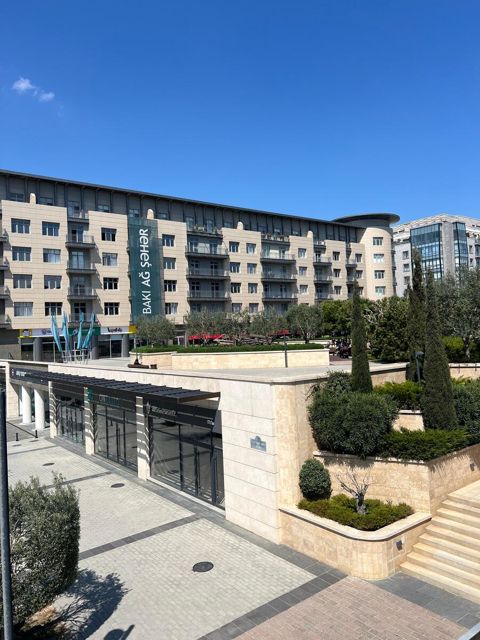 Satılır 5 otaqlı yeni tikili 262.4 m² — Bakı