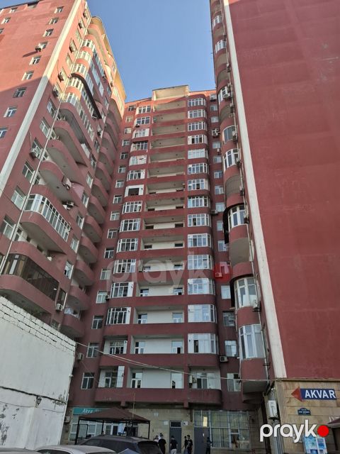 Satılır 3 otaqlı yeni tikili 155 m²