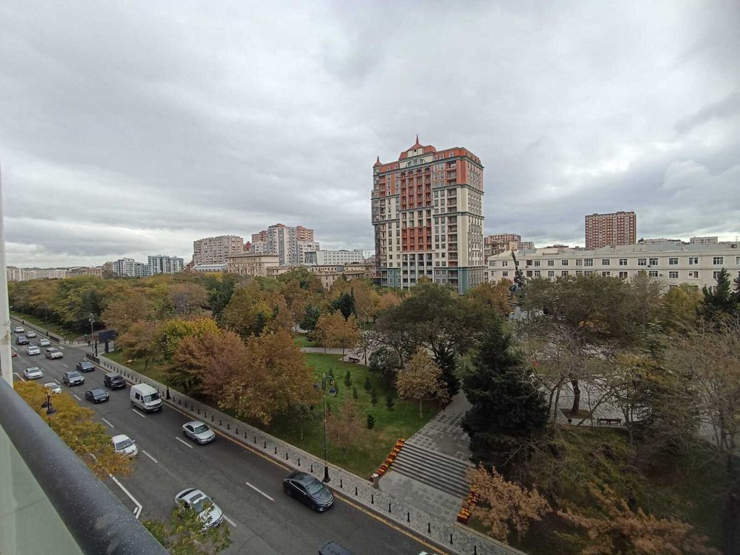 Satılır 3 otaqlı yeni tikili 137 m² — Mənzil, Bakı (4)