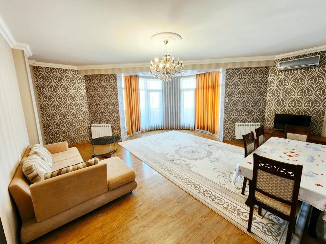 İcarəyə verilir 3 otaqlı yeni tikili 130 m² — Mənzil, Bakı (2)