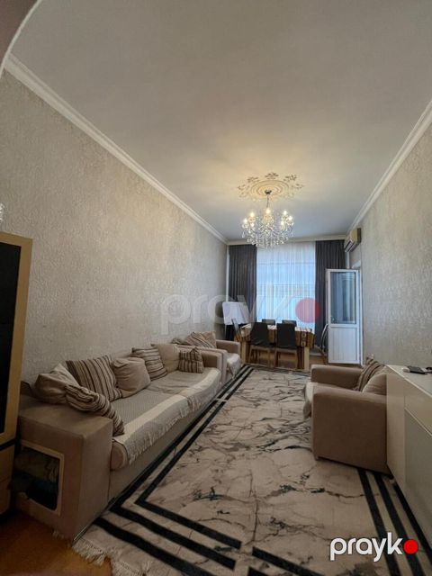 Satılır 3 otaqlı yeni tikili 85 m²