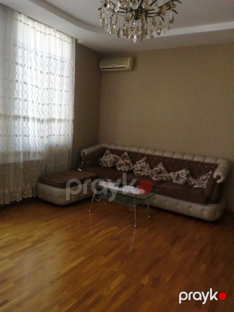 İcarəyə verilir 3 otaqlı yeni tikili 125 m²