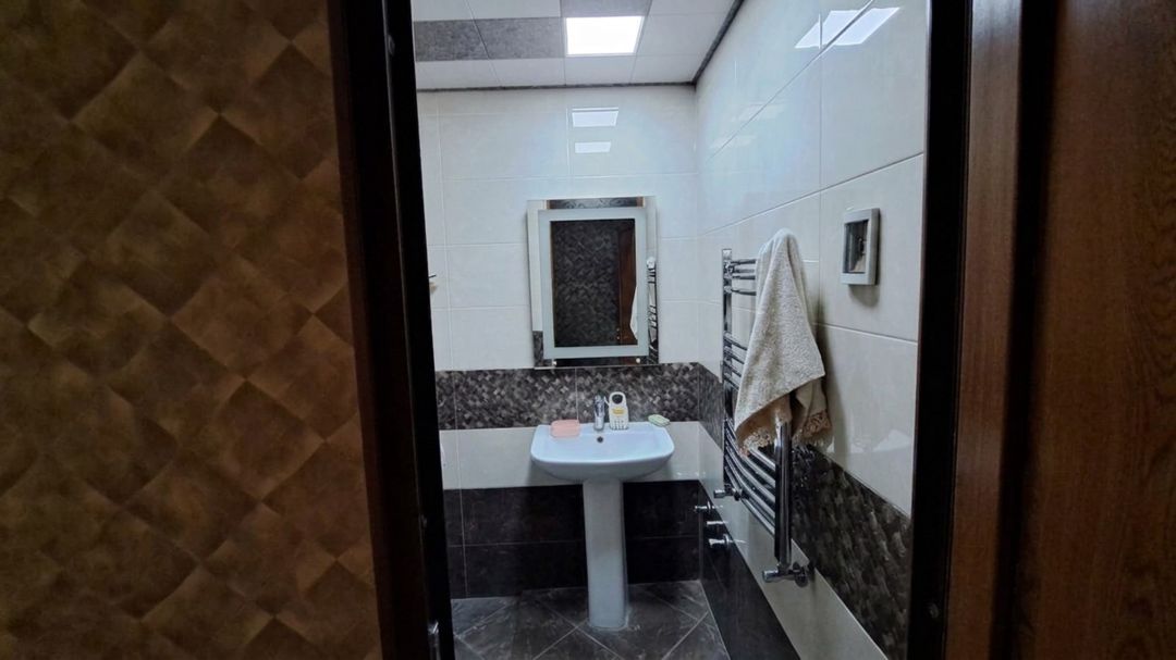 İcarəyə verilir 2 otaqlı köhnə tikili 60 m² — Mənzil, Gəncə (2)