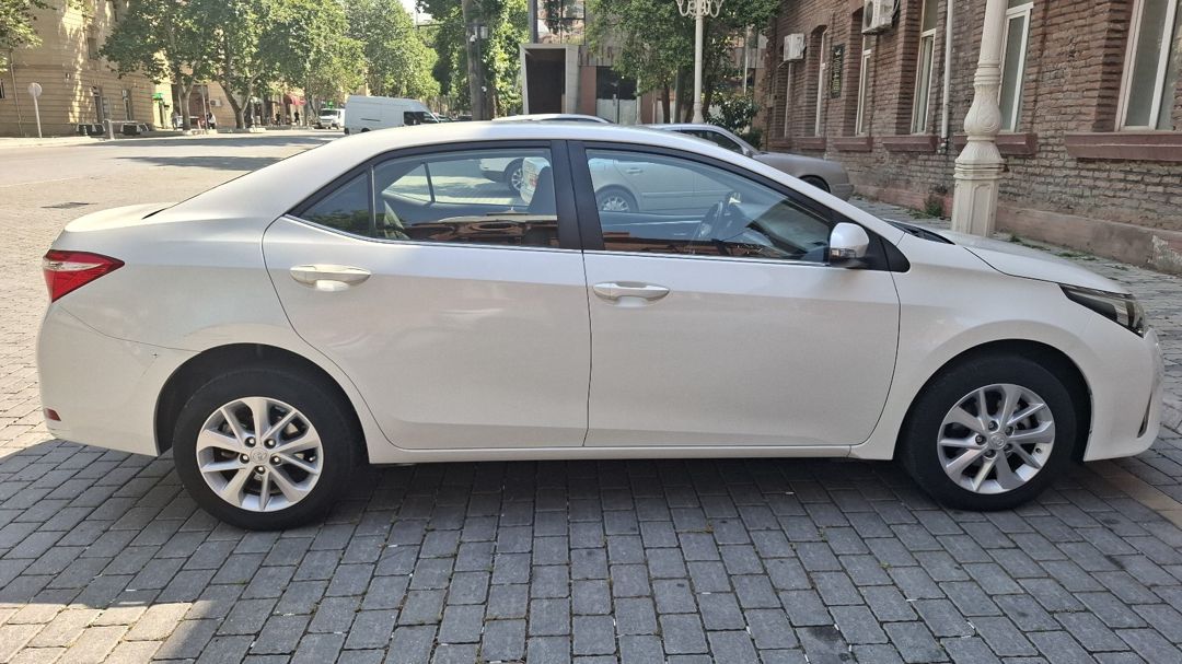 Toyota Corolla, 2015 il — Avtomobillər, Bakı (4)