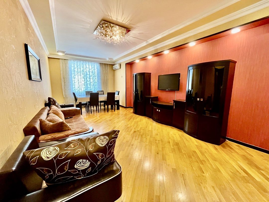 Satılır 3 otaqlı yeni tikili 115 m² — Mənzil, Bakı (2)