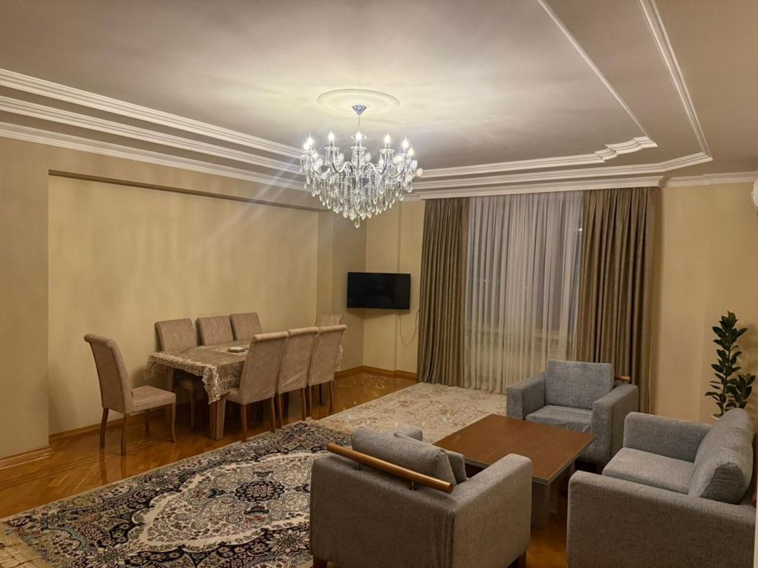 Satılır 4 otaqlı yeni tikili 213 m² — Mənzil, Bakı (7)