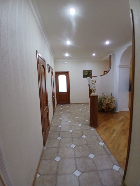 Satılır 3 otaqlı yeni tikili 140 m² — Bakı