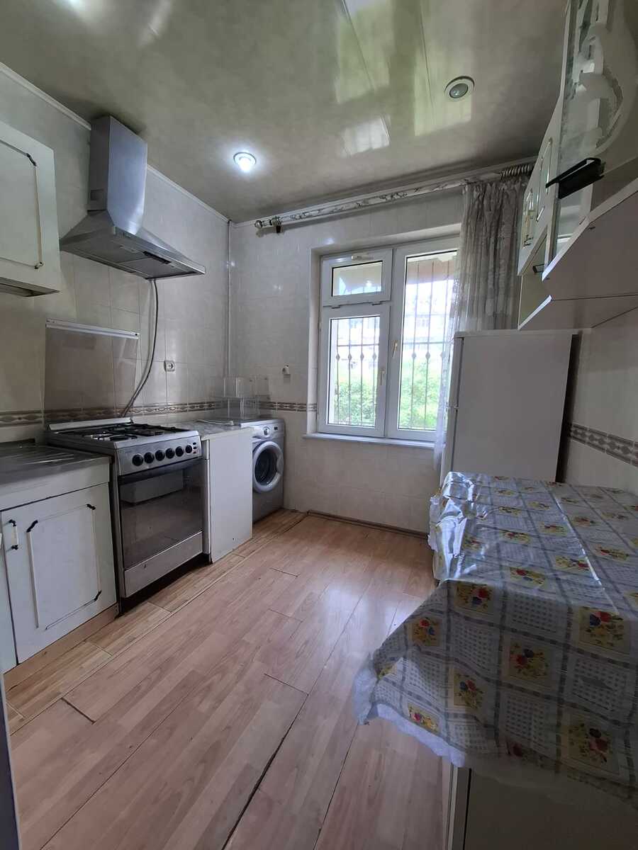 Satılır 4 otaqlı köhnə tikili 105 m² — Mənzil, Bakı (9)