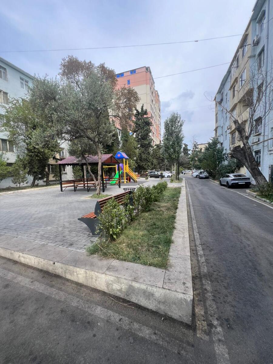 Satılır 2 otaqlı köhnə tikili 52 m² — Mənzil, Bakı (12)