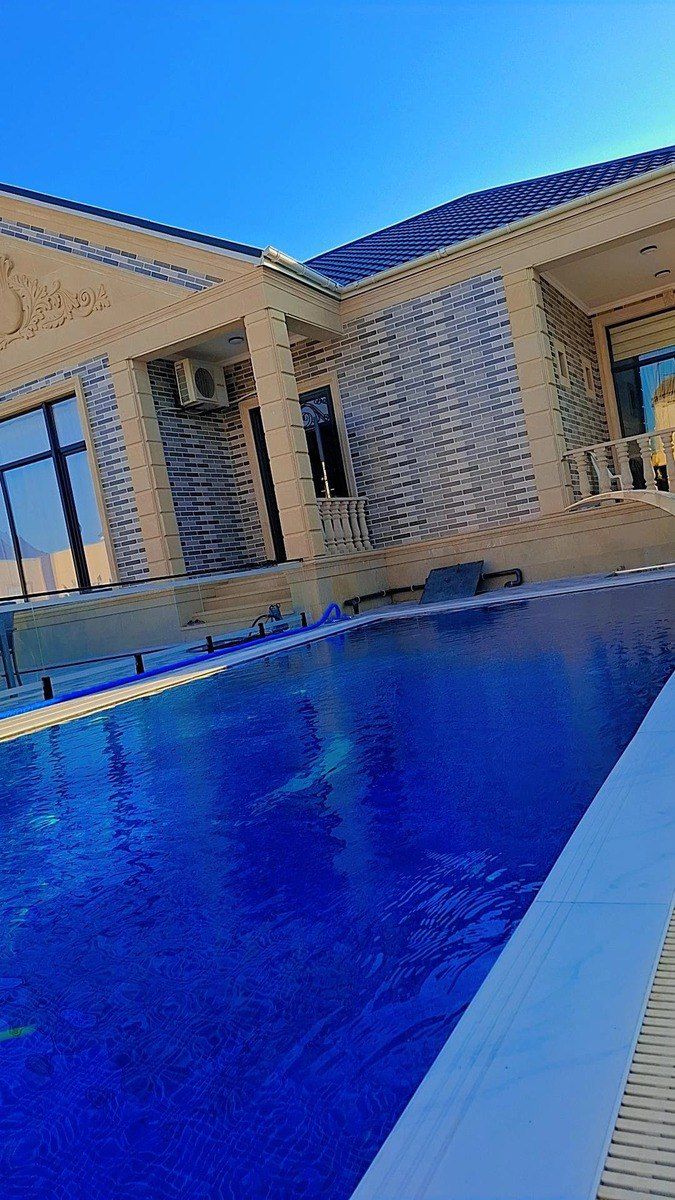 Satılır 4 otaqlı həyət evi/bağ evi 200 m² — Ev, villa, Bakı (8)