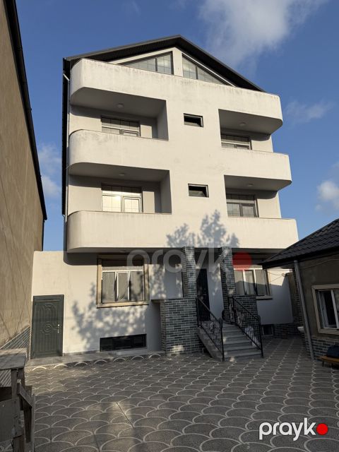 İcarəyə verilir 3 otaqlı yeni tikili 80 m²