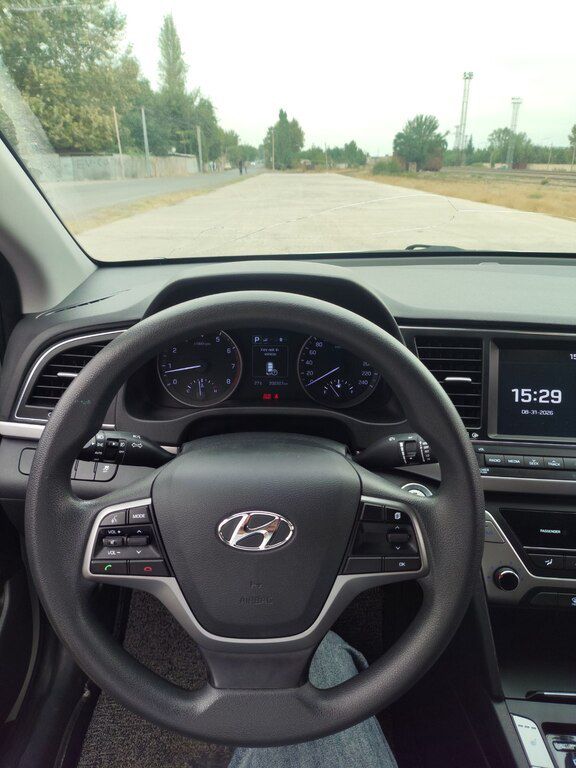 Hyundai Avante, 1.6 L, 2018 il, 202 495 km — Avtomobillər, Bakı (8)