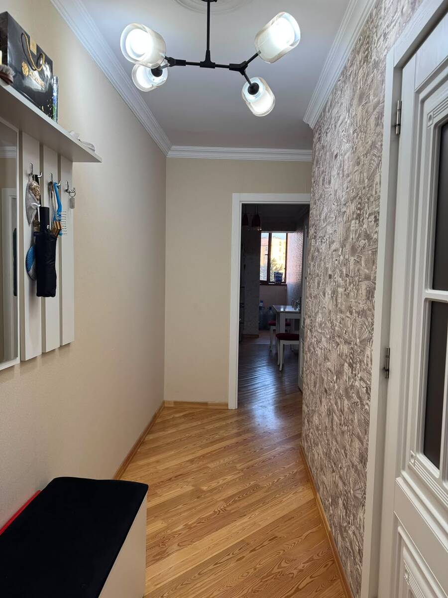 Satılır 3 otaqlı köhnə tikili 75 m² — Mənzil, Bakı (2)