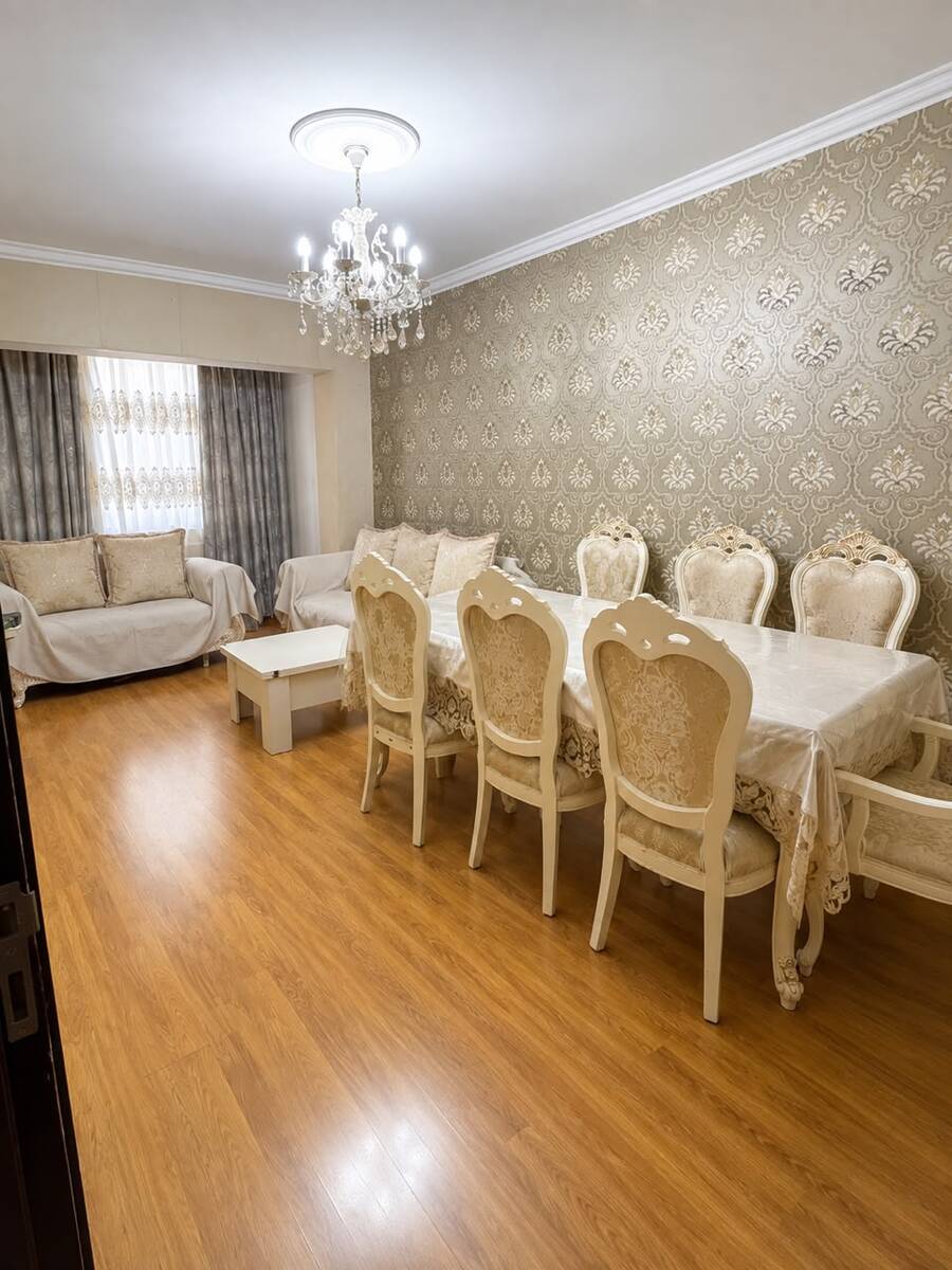 Satılır 4 otaqlı köhnə tikili 100 m² — Mənzil, Bakı (2)