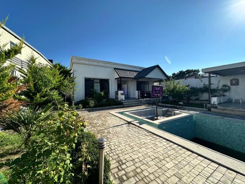 Satılır 5 otaqlı həyət evi/bağ evi 125 m² — Bakı